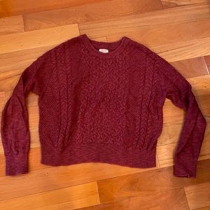 🟡 Mossimo Target Sweater